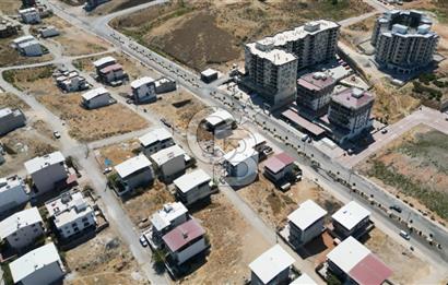 MENEMEN KOYUNDERE DE SATILIK CADDE ÜSTÜ ARSA