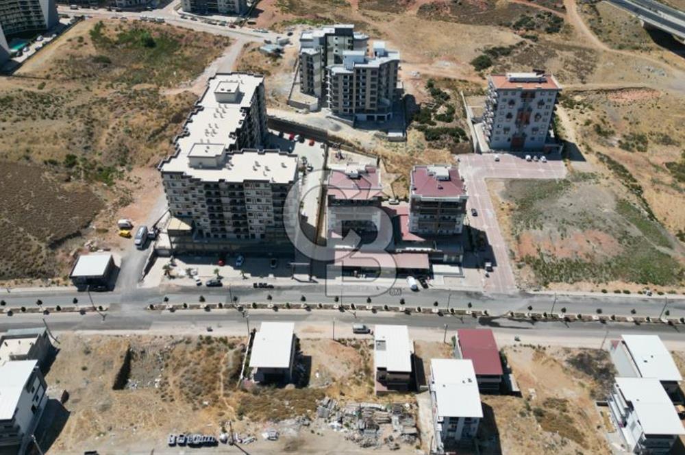 MENEMEN KOYUNDERE DE SATILIK CADDE ÜSTÜ ARSA
