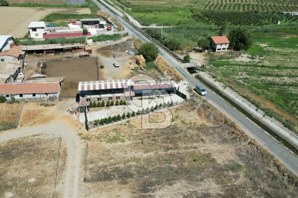 MENEMEN MERKEZE YAKIN SATILIK MÜSTAKİL BAHÇELİ YAŞAM ALANI