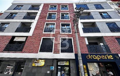 Karşıyaka Yalı Tramwaya 50m Mesafede Kiralık 2+1 Daire Otoparklı