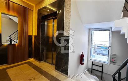 Karşıyaka Yalı Tramwaya 50m Mesafede Kiralık 2+1 Daire Otoparklı