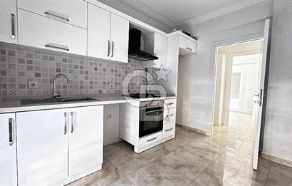 Karşıyaka Yalı Tramwaya 50m Mesafede Kiralık 2+1 Daire Otoparklı
