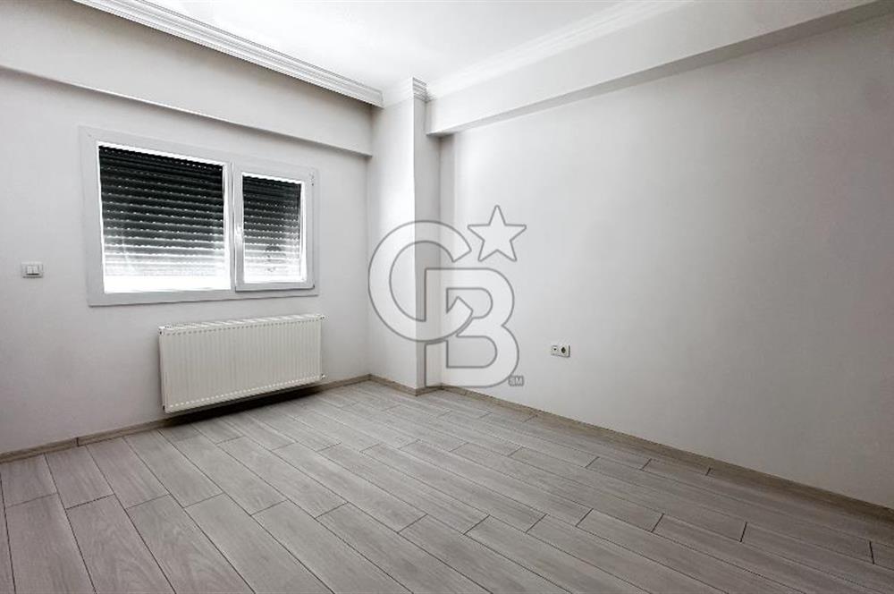 Karşıyaka Yalı Tramwaya 50m Mesafede Kiralık 2+1 Daire Otoparklı