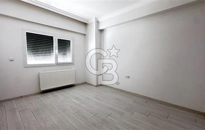 Karşıyaka Yalı Tramwaya 50m Mesafede Kiralık 2+1 Daire Otoparklı