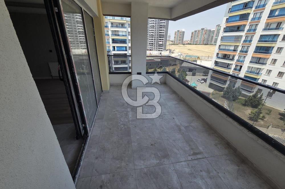 ÖNİZ GÖKSU'DA KAPALI OTOPARKLI, ADA MUTFAKLI SATILIK 3,5+1 DAİRE