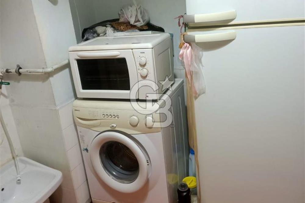 KARŞIYAKA SAHİL ARKASI EŞYALI 3+1 YÜKSEK GİRİŞ OKUL KARŞISI DAİRE