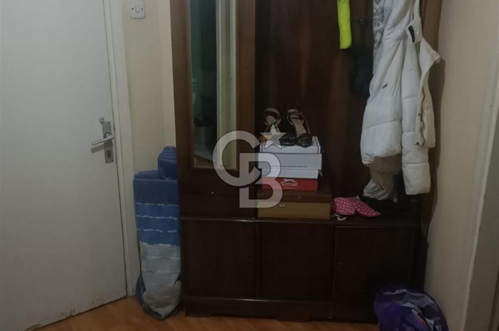 KARŞIYAKA SAHİL ARKASI EŞYALI 3+1 YÜKSEK GİRİŞ OKUL KARŞISI DAİRE
