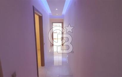 KARŞIYAKA'NIN MERKEZİNDE ÇARŞI İÇİNDE 7 YILLIK BİNA 3+1 - 125M2 FULL DAİRE