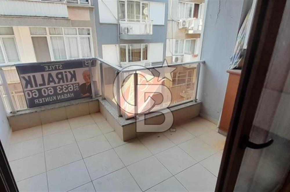 KARŞIYAKA'NIN MERKEZİNDE ÇARŞI İÇİNDE 7 YILLIK BİNA 3+1 - 125M2 FULL DAİRE