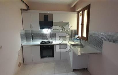 KARŞIYAKA'NIN MERKEZİNDE ÇARŞI İÇİNDE 7 YILLIK BİNA 3+1 - 125M2 FULL DAİRE