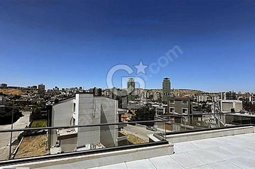 ALACAATLI DA BEYLER CADDESİNDE TİCARİ KİRALIK 6+3 VİLLA