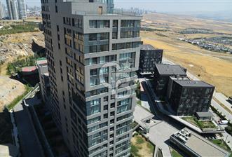 İncek Loft Sitesinde Ara Katta Kapalı Mutfak Kiralık 1+1 Daire