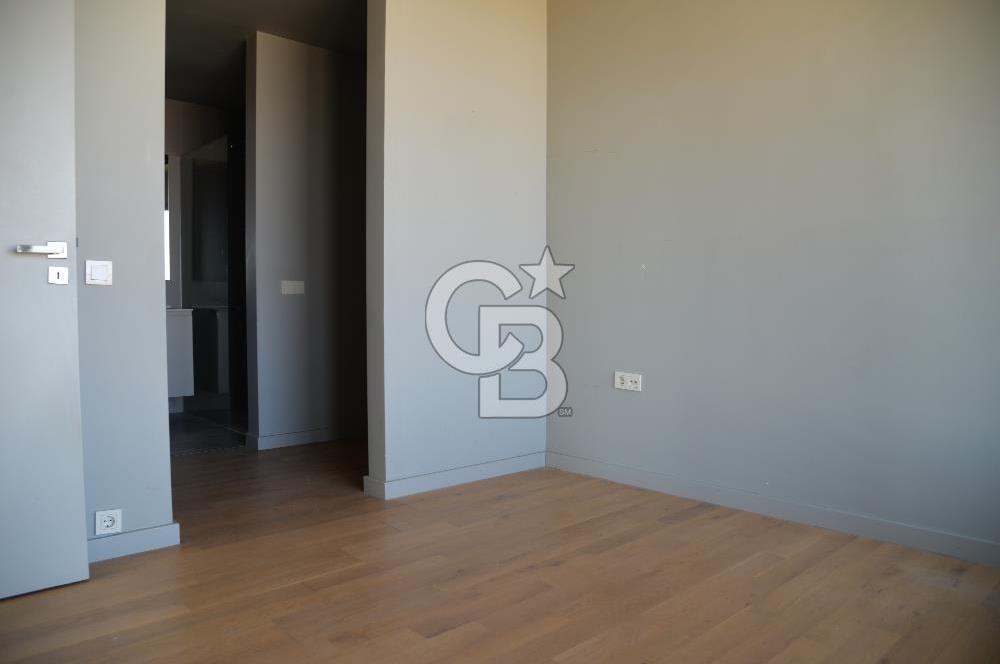 İncek Loft Sitesinde Ara Katta Kapalı Mutfak Kiralık 1+1 Daire