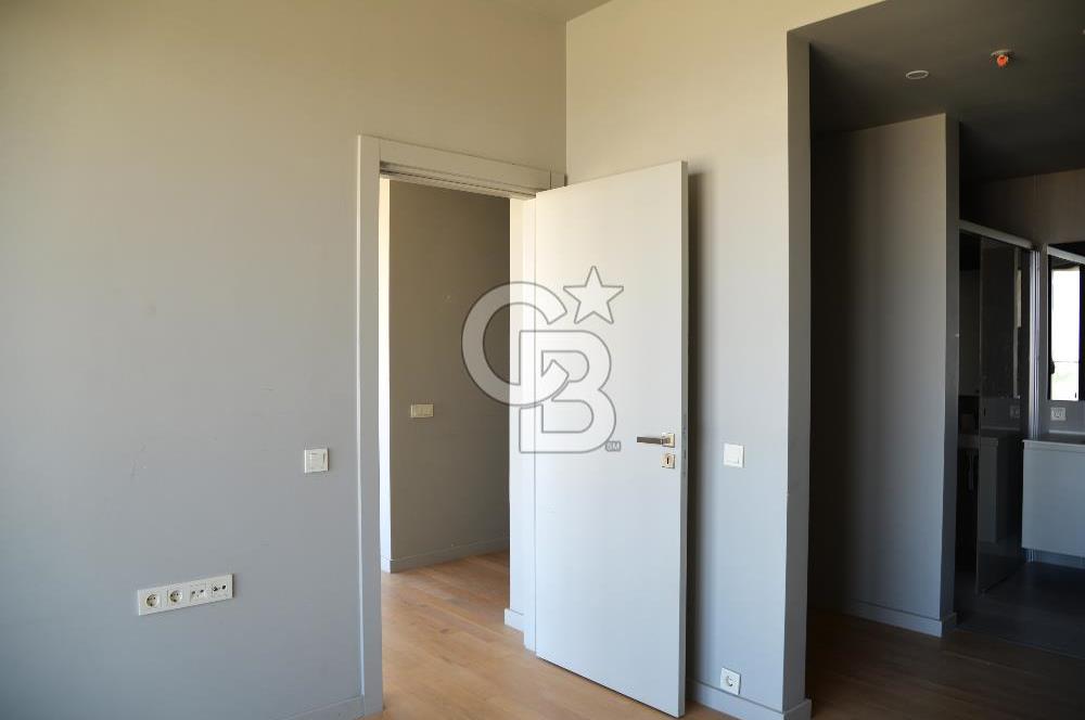 İncek Loft Sitesinde Ara Katta Kapalı Mutfak Kiralık 1+1 Daire