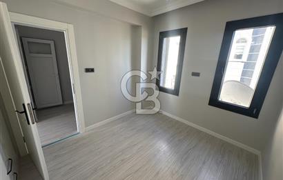 SATILIK SİTE İÇİNDE 5+1 VİLLA