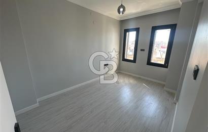 SATILIK SİTE İÇİNDE 5+1 VİLLA