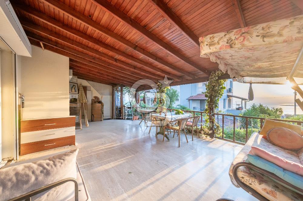 AKARCA YENİSU EVLERİ PANORAMİK DENİZ MANZARALI SATILIK 3+1 VİLLA