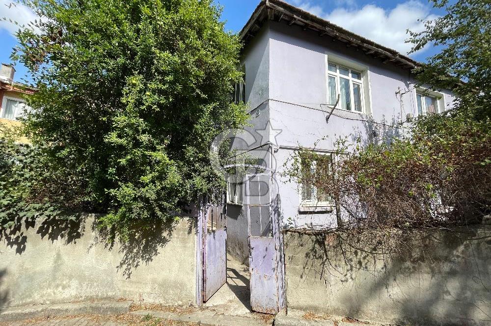 Çatalca kaleiçi mah satılık 283m2 arsa+ ev 