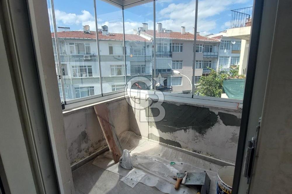 ÜSKÜDAR ÇİÇEKÇİ'DE İÇİ TAMAMEN SIFIRLANMIŞ,MANZARALI 2+1