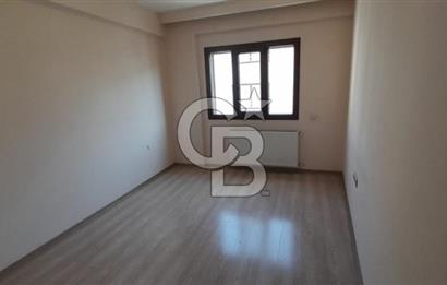 KARŞIYAKA'NIN MERKEZİNDE ÇARŞI İÇİNDE 7 YILLIK BİNA 3+1 - 125M2 FULL DAİRE