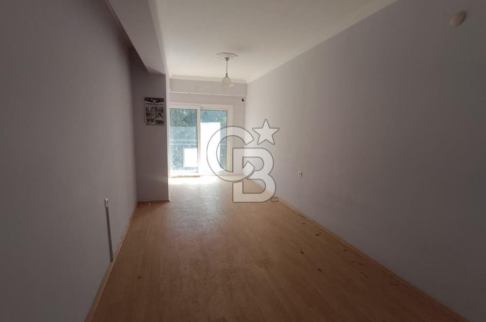 MENEMEN MERKEZ DE SATILIK OFİS 