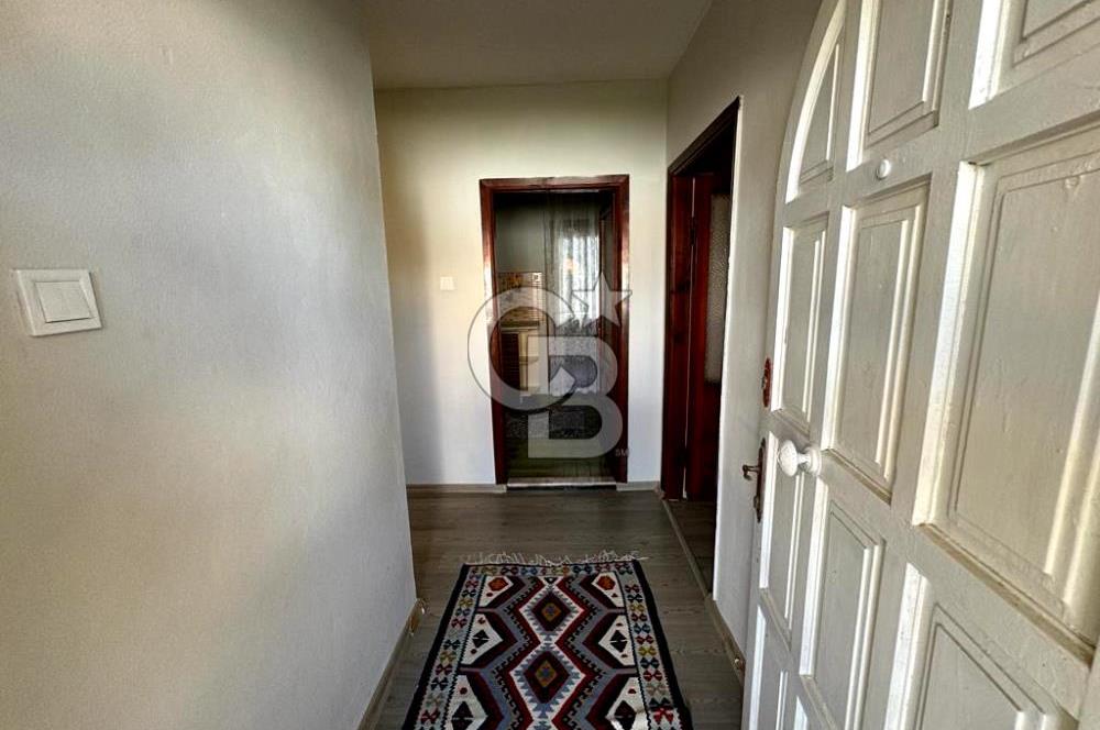 URLA ÇEŞMEALTI FULL EŞYALI BAHÇELİ 2+1 KİRALIK DAİRE