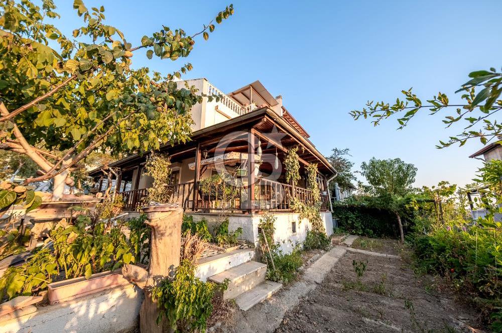 AKARCA YENİSU EVLERİ PANORAMİK DENİZ MANZARALI SATILIK 3+1 VİLLA