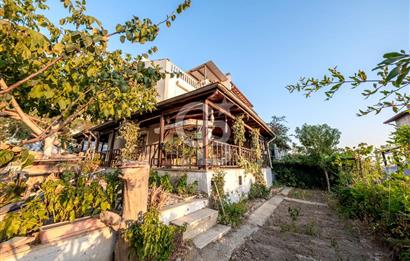 AKARCA YENİSU EVLERİ PANORAMİK DENİZ MANZARALI SATILIK 3+1 VİLLA