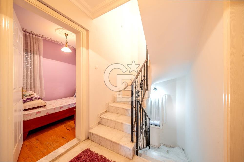 AKARCA YENİSU EVLERİ PANORAMİK DENİZ MANZARALI SATILIK 3+1 VİLLA