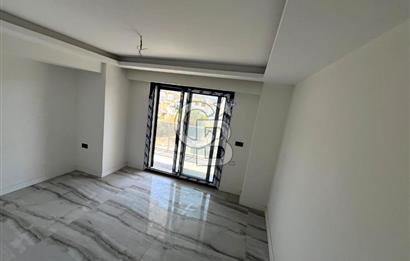 JASSE'DEN KUŞADASIN'DA TRİPLEX HAVUZLU BAHÇELİ