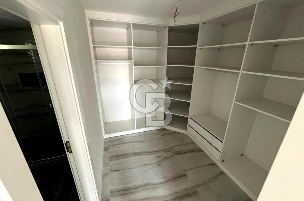 JASSE'DEN KUŞADASIN'DA TRİPLEX HAVUZLU BAHÇELİ