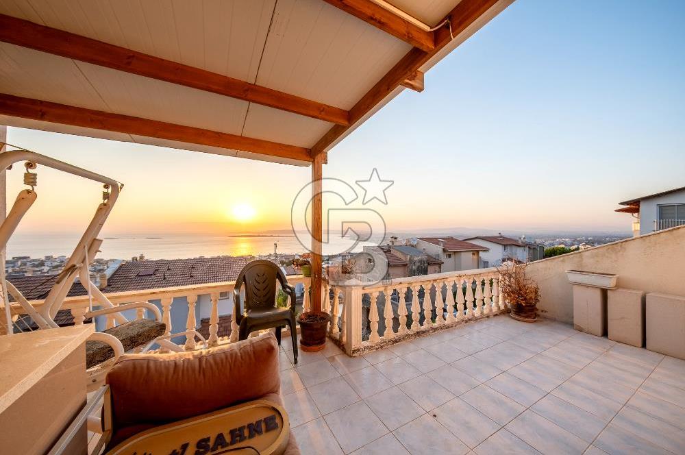AKARCA YENİSU EVLERİ PANORAMİK DENİZ MANZARALI SATILIK 3+1 VİLLA
