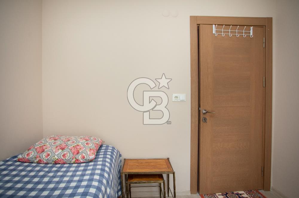 Foça Kazım Dirik Mah. Kiralık Kapalı Mutfak 2+1 Eşyalı Daire