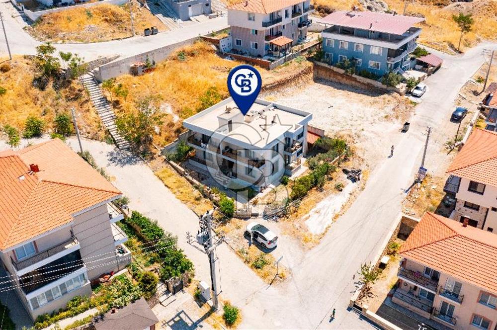 Foça Kazım Dirik Mah. Kiralık Kapalı Mutfak 2+1 Eşyalı Daire
