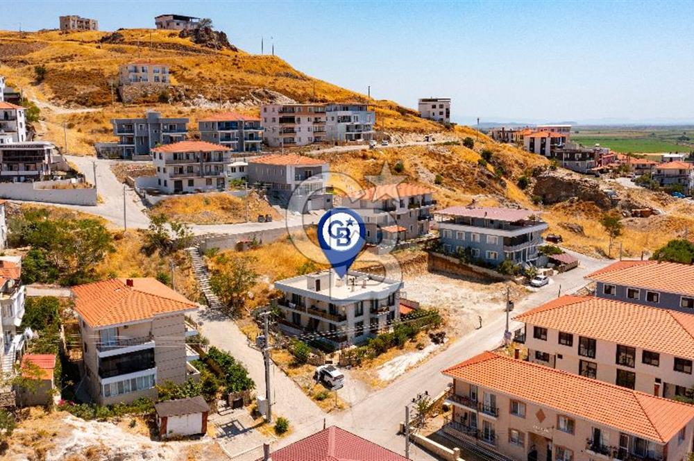 Foça Kazım Dirik Mah. Kiralık Kapalı Mutfak 2+1 Eşyalı Daire