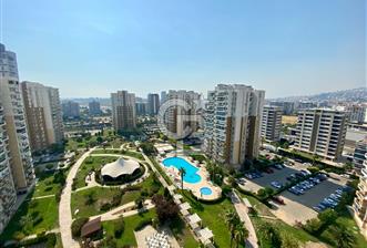 Mavişehir Emlak Konut Sitesi Havuz Cepheli Eşyalı Kiralık 2+1