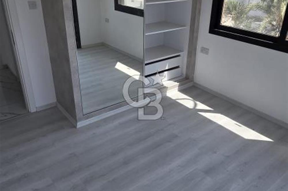 Küçük Kaymaklı'da Satılık 2+1 Daire !!!