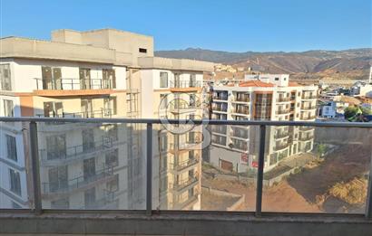 MENEMEN ASARLIK 3+1 FERAH SATILIK DAİRE