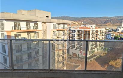 MENEMEN ASARLIK 3+1 FERAH SATILIK DAİRE