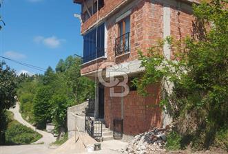 ORDU MERKEZ ALEMBEY MAHALLESİNDE FINDIK BAHÇESİ VE 3 KATLI EV