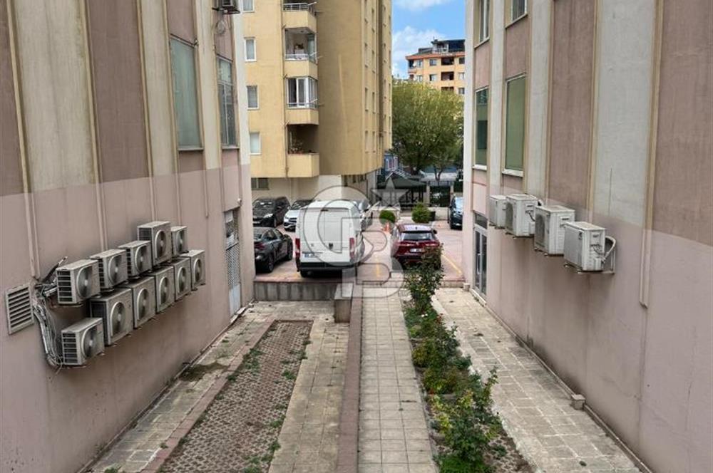 ÜMRANİYE KÜÇÜKSU CADDESİNDE DEVREN HAZIR PİLATES SALONU