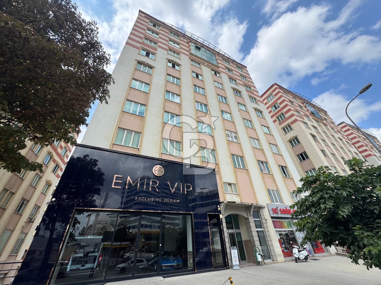 ÜMRANİYE KÜÇÜKSU CADDESİNDE DEVREN HAZIR PİLATES SALONU
