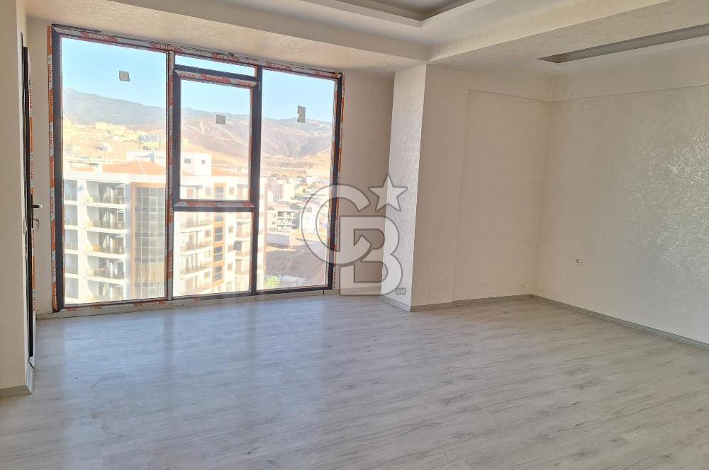 MENEMEN ZEYTİNLİK 3+1 KULLANIŞLI SATILIK DAİRE