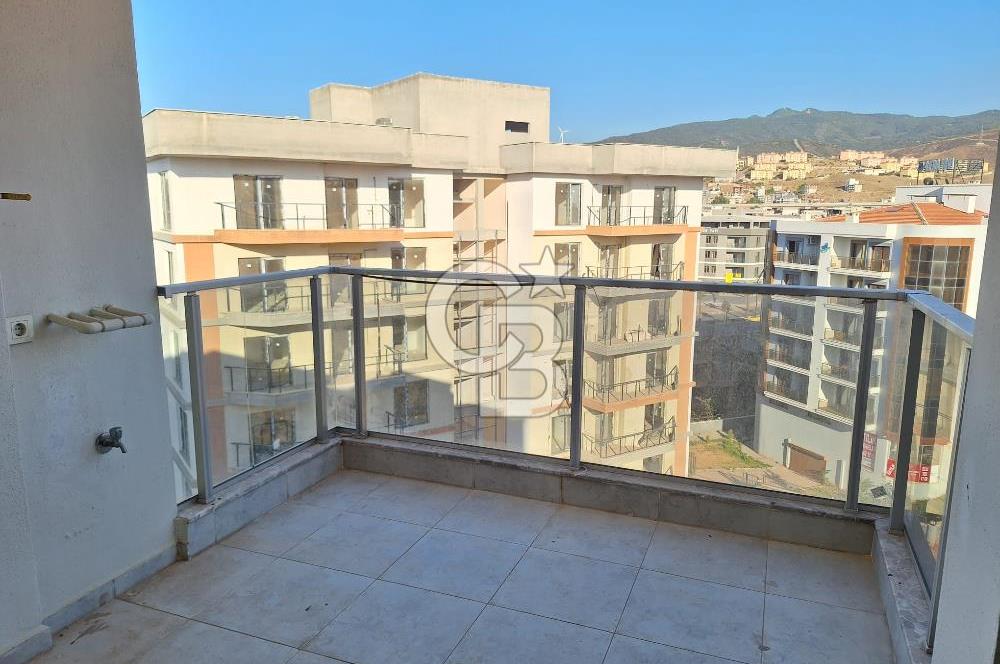 MENEMEN ZEYTİNLİK 3+1 KULLANIŞLI SATILIK DAİRE
