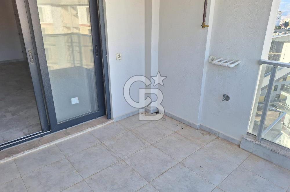 MENEMEN ZEYTİNLİK 3+1 KULLANIŞLI SATILIK DAİRE