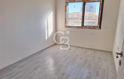 MENEMEN ZEYTİNLİK 3+1 KULLANIŞLI SATILIK DAİRE