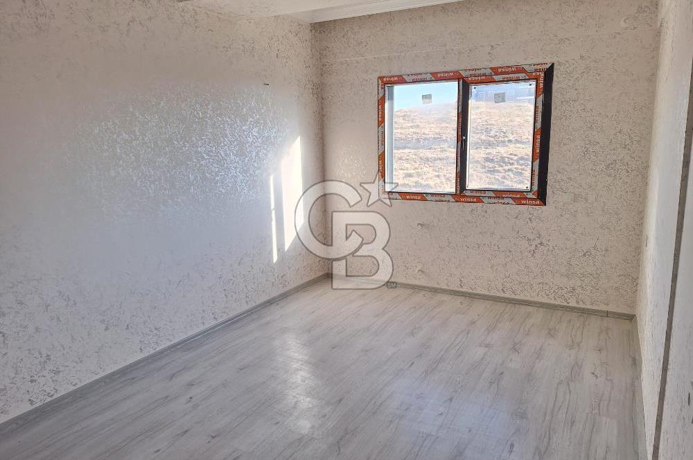 MENEMEN ZEYTİNLİK 3+1 KULLANIŞLI SATILIK DAİRE