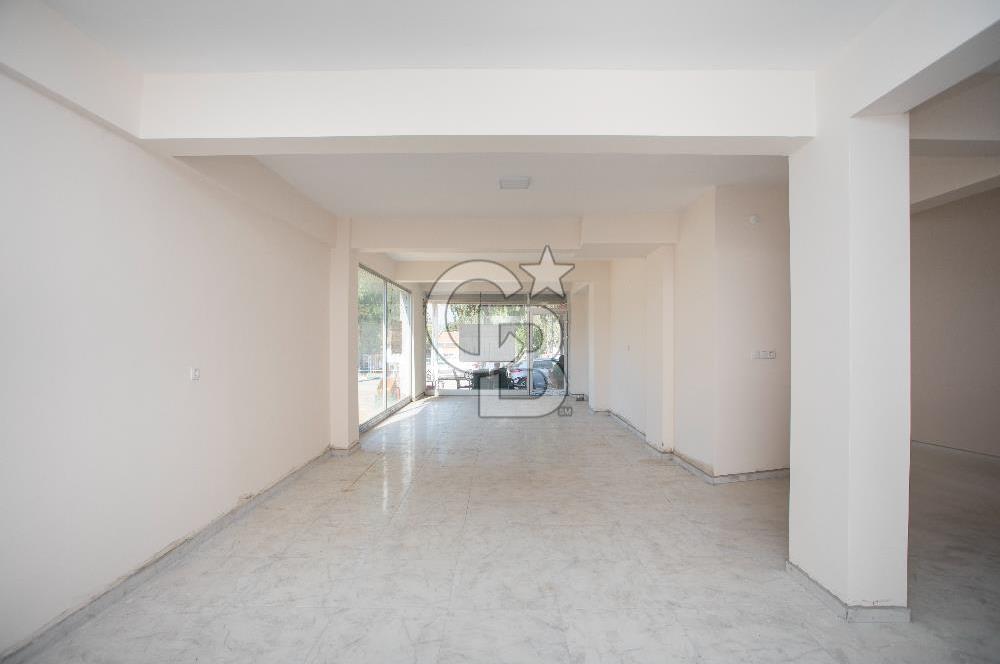 Foça Yenibağarası Ana Cadde Üzeri Kiralık Dükkan