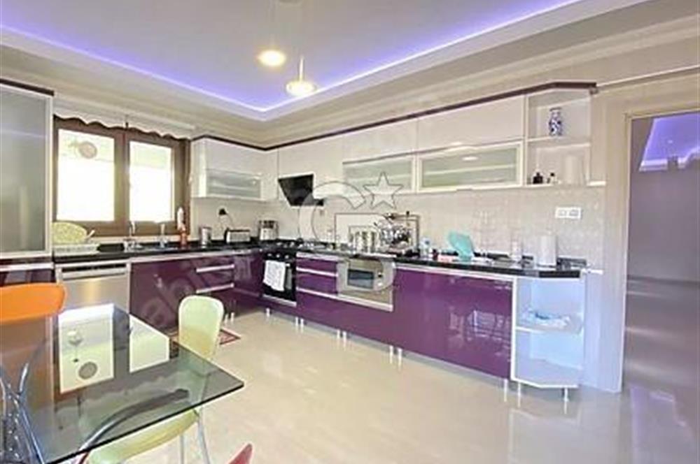İNCEK-YILDIRIM AKBULUT MEVKİİ-1.124 m2 ARSA İÇİNDE-450 m2 VİLLA