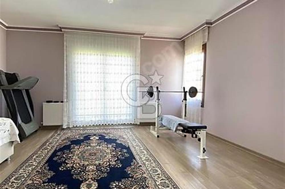 İNCEK-YILDIRIM AKBULUT MEVKİİ-1.124 m2 ARSA İÇİNDE-450 m2 VİLLA